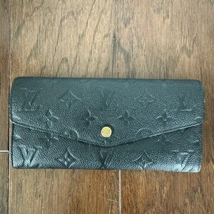 Authentic Louis Vuitton Empriente Sarah Wallet